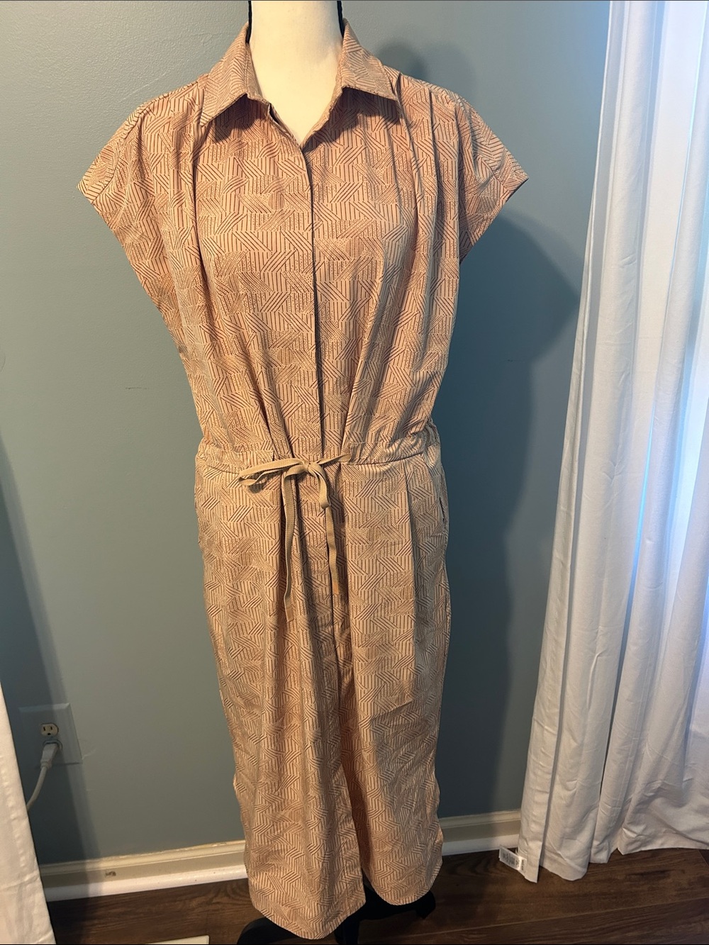 REI Tan Geometric Midi Shirt Dress with Waist Tie